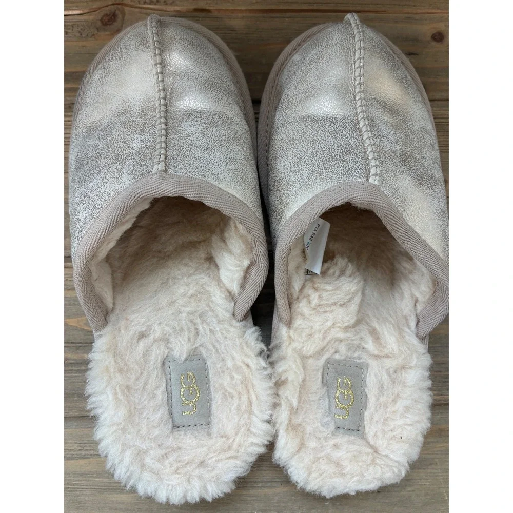 UGG Scuffette II Metallic Gold Sparkle Slippers Girls Size 2